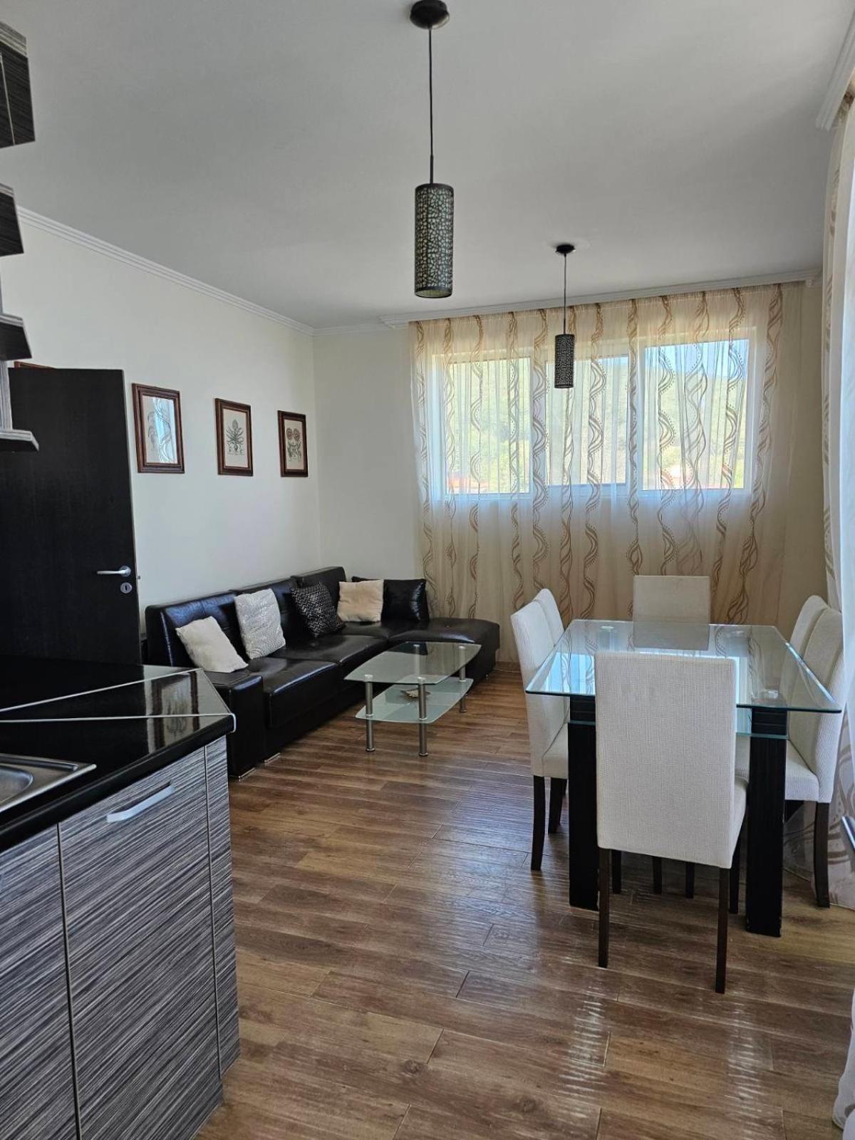 Andalusia Apartments Elenite Extérieur photo