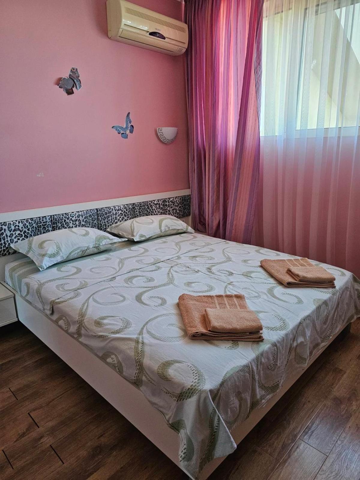 Andalusia Apartments Elenite Extérieur photo