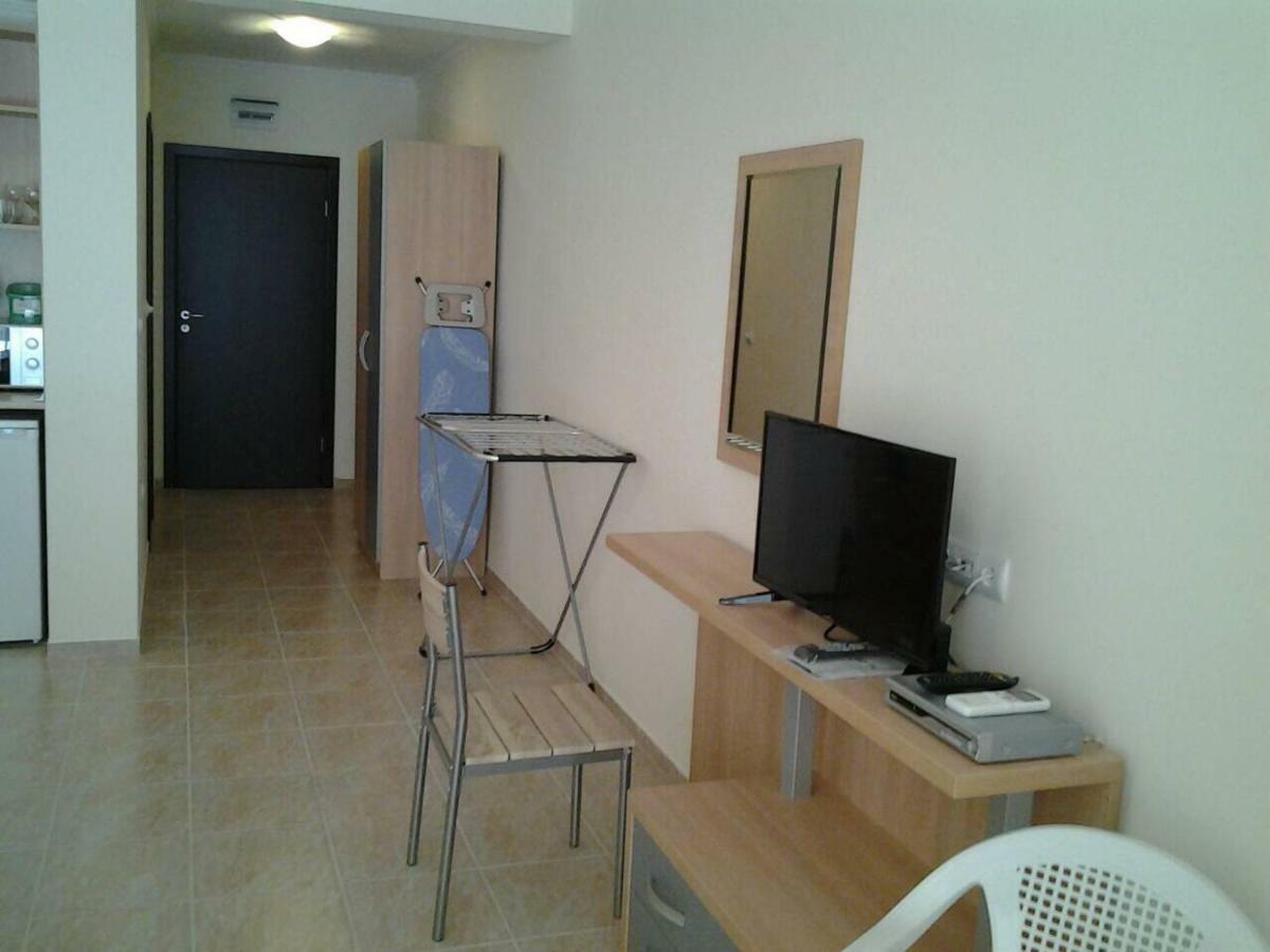 Andalusia Apartments Elenite Extérieur photo